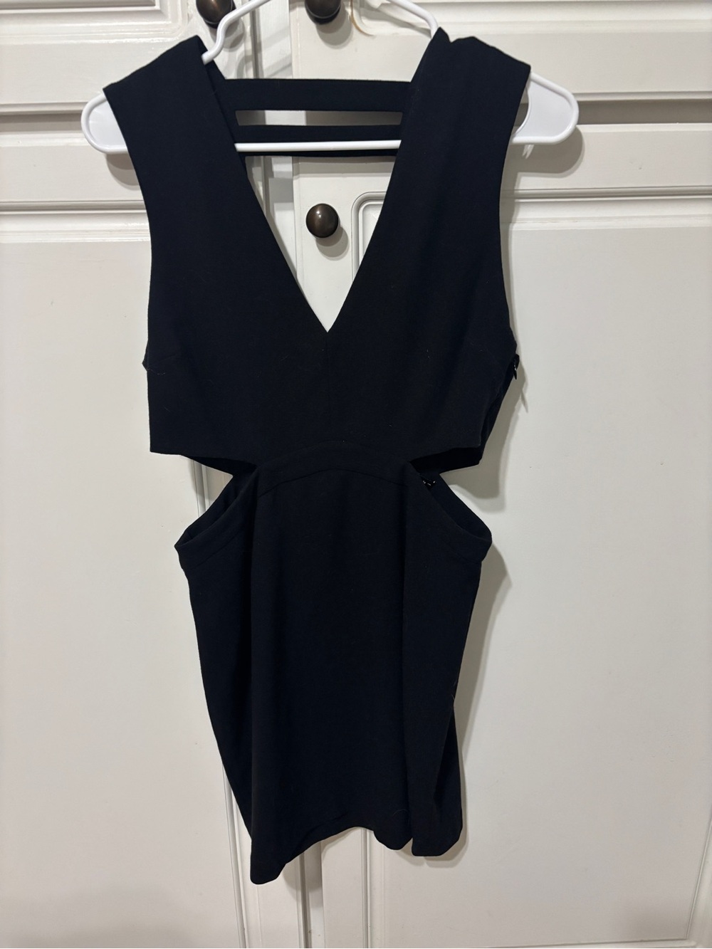 Dolce Vita Black Cutout Sleeveless Mini Dress | Size Medium